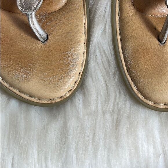 Born Gold Leather Braided Thong Sandals Sz 11 - Picture 7 of 8